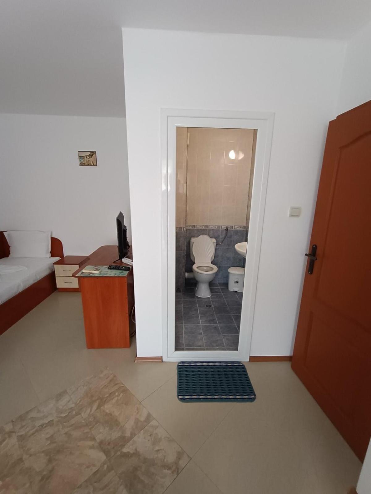 Guest House Ralitsa Pomorie Exterior foto